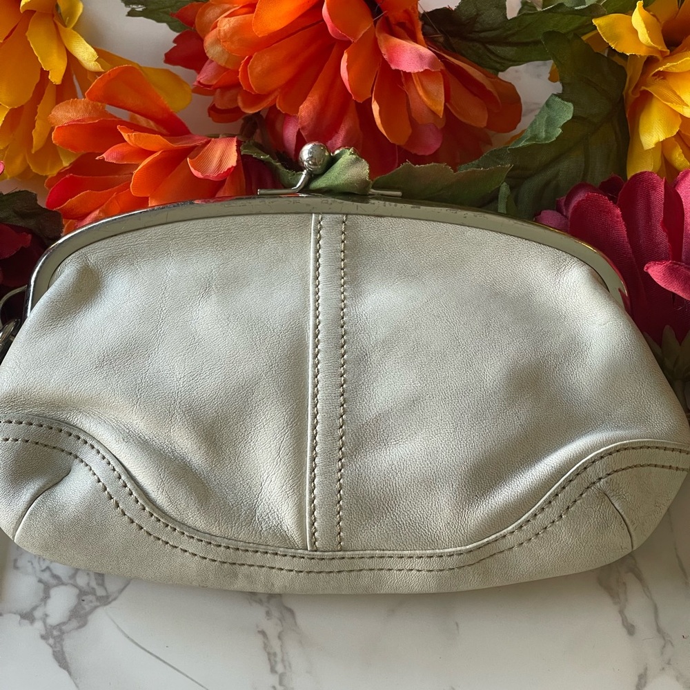Coach cream Clutch Bag with silver hardware